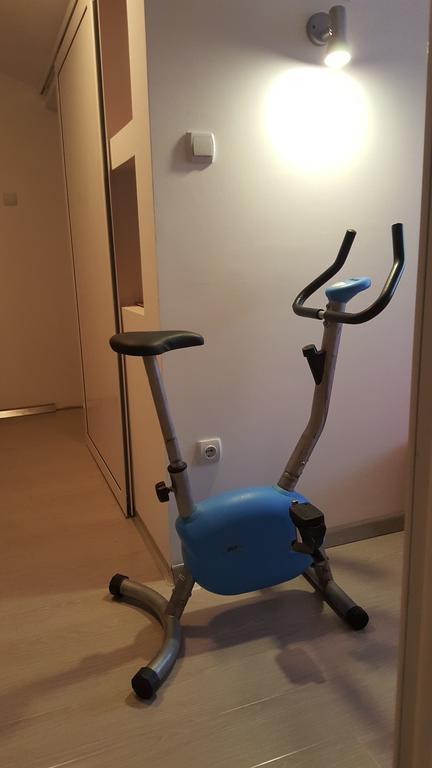 בודווה Hibiscus Guest House מראה חיצוני תמונה